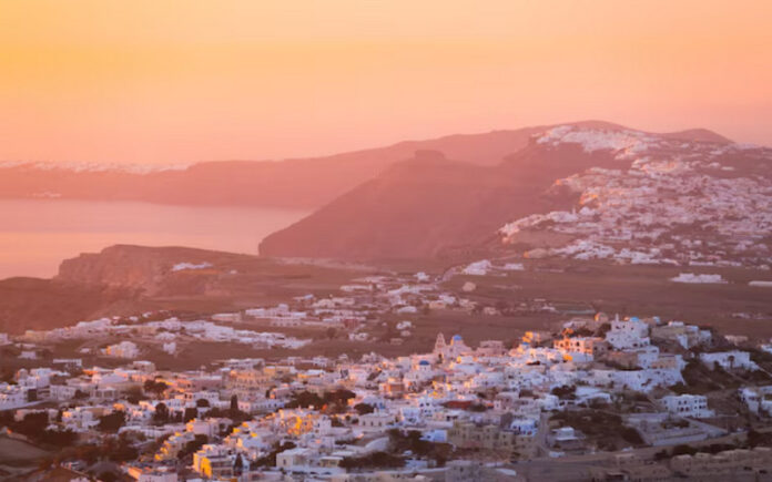 10 Hidden Gems in Santorini You Won’t Find in Tour Guides