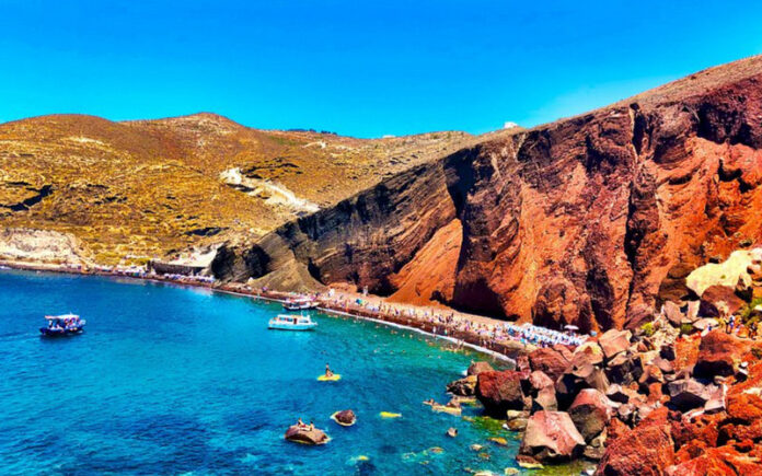 5 Must-Visit Beaches in Santorini You Will Love